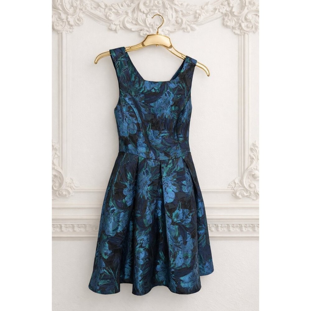Anthropologie Eva Franco Juno Dress Size 6 Jacquard Pleated Cross Strap Back NEW